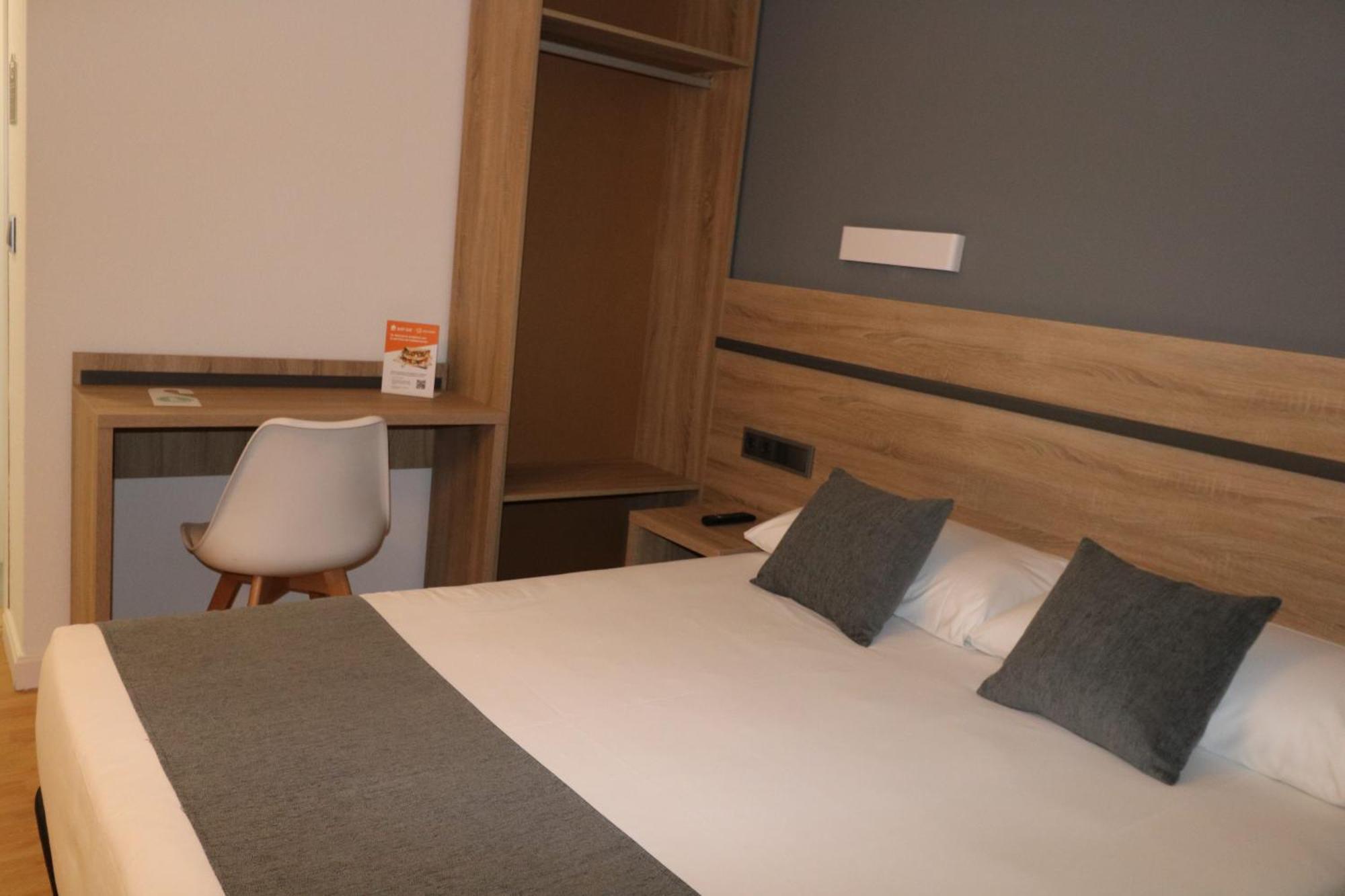Hostal Alda Palencia Plaza المظهر الخارجي الصورة
