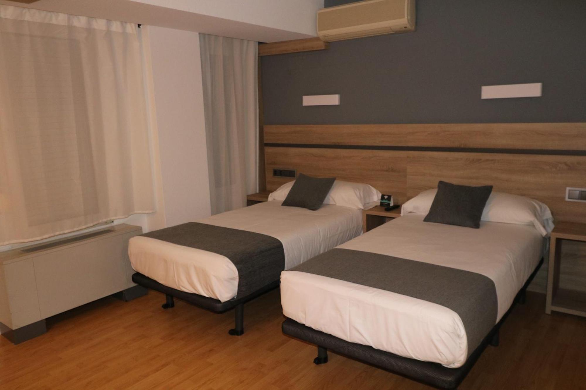 Hostal Alda Palencia Plaza المظهر الخارجي الصورة