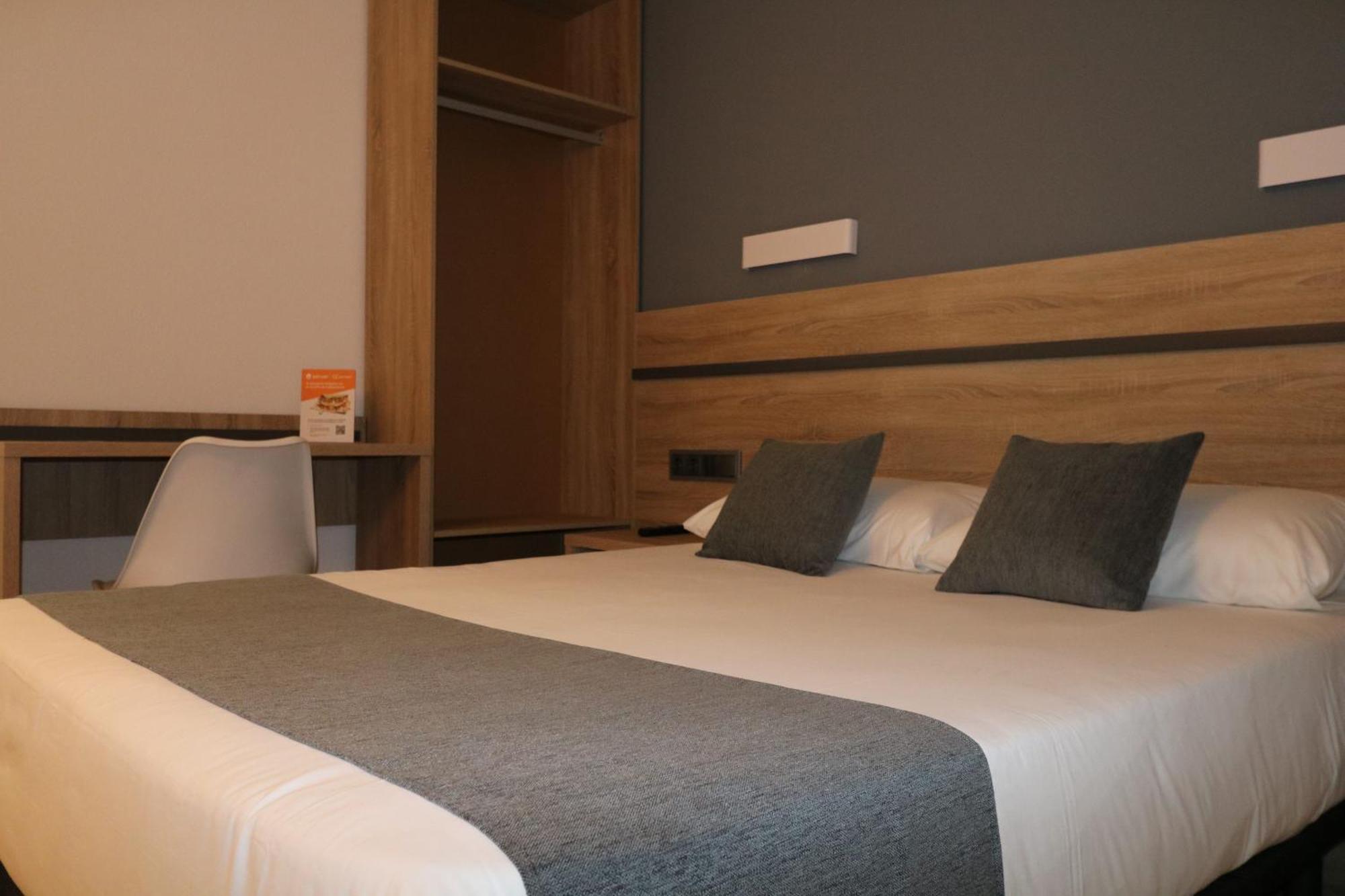 Hostal Alda Palencia Plaza المظهر الخارجي الصورة