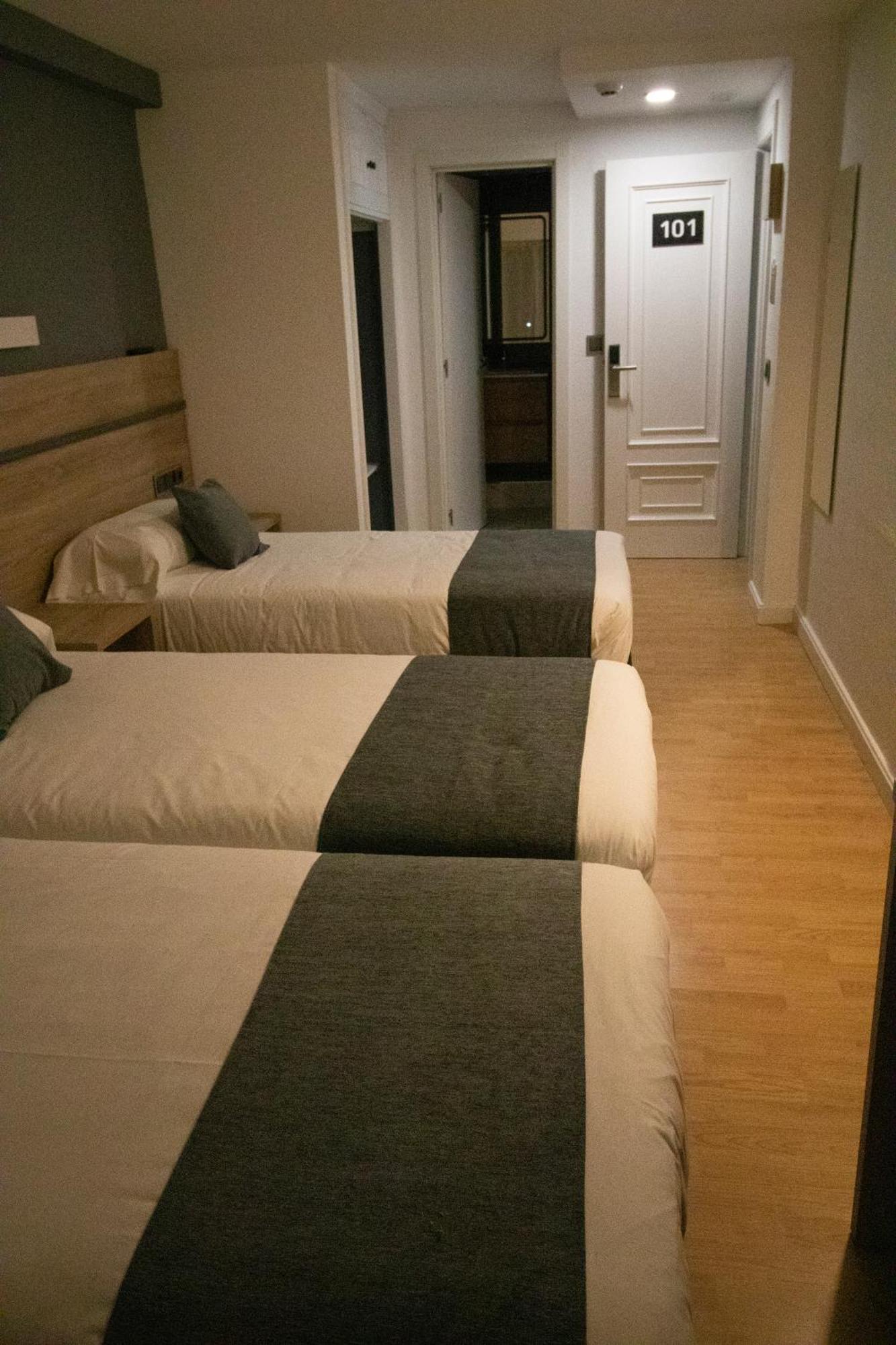 Hostal Alda Palencia Plaza المظهر الخارجي الصورة